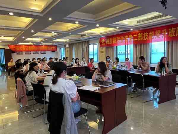 消防无小事，，，，，，，，清静记心中 | 威廉希尔官网召开消防知识培训会